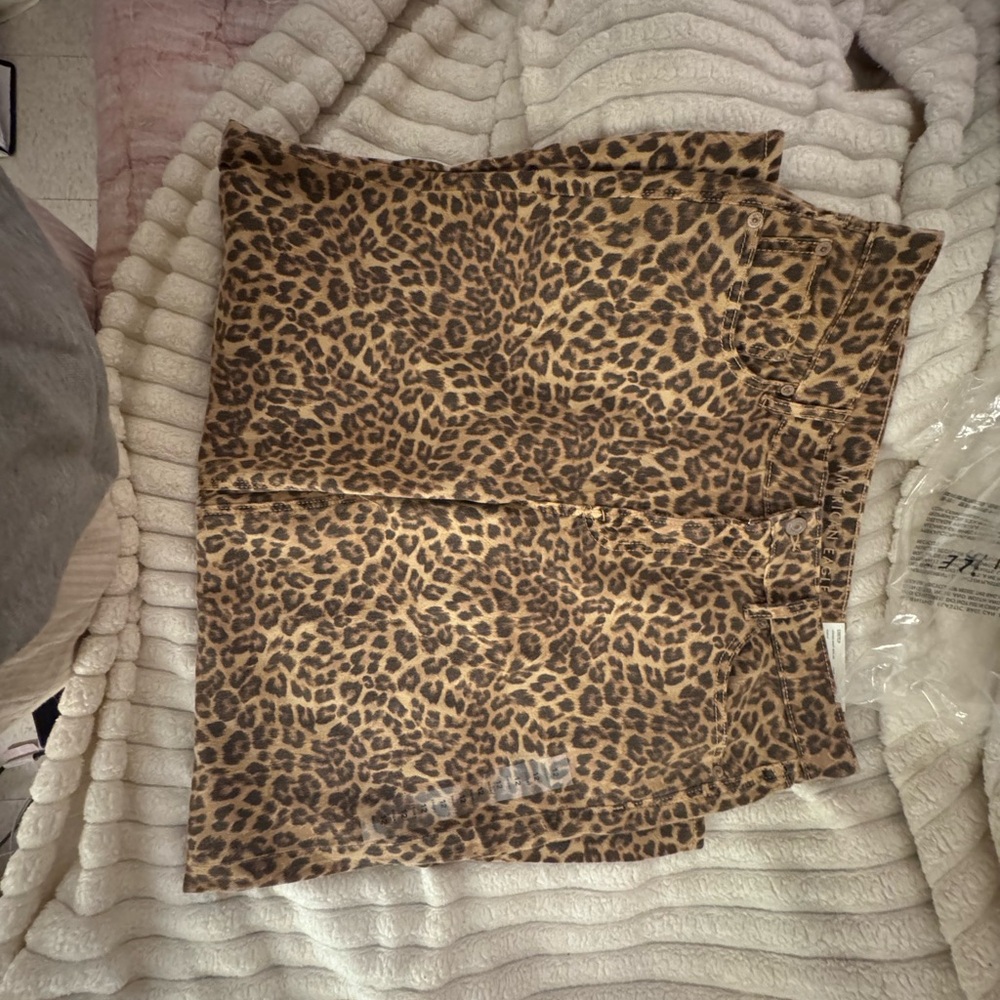 American Eagle Outfitters Leopard Print Jeans - Picture 4 of 8